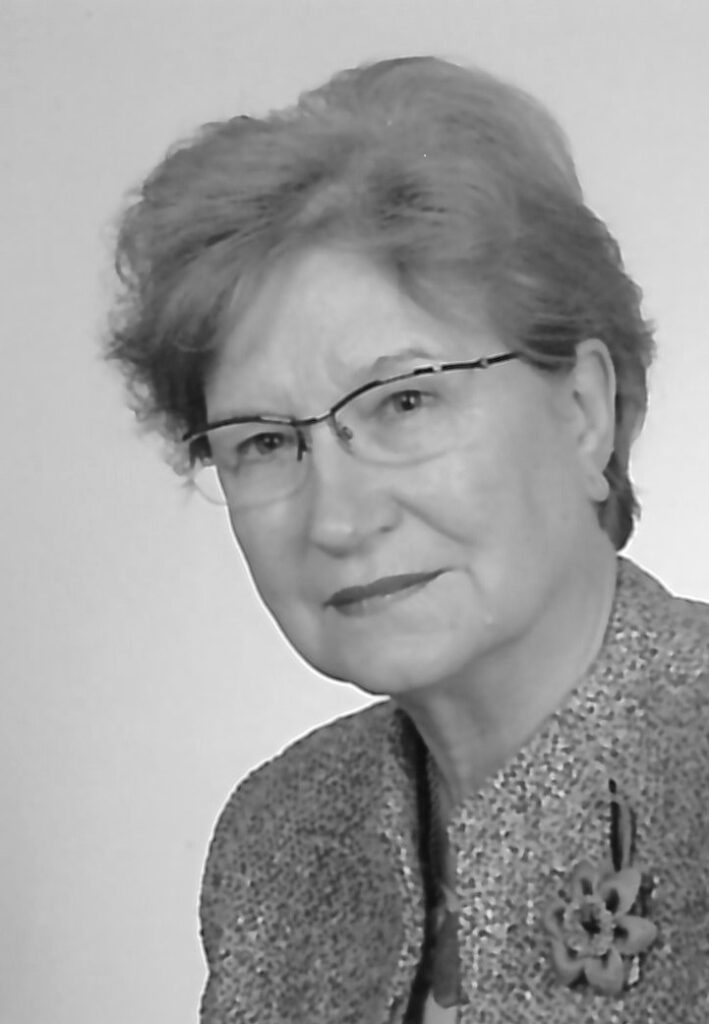 Czarno-białę zdjęcie śp. dr hab. Wandy Staniewskiej-Zątek, prof. nadzw.