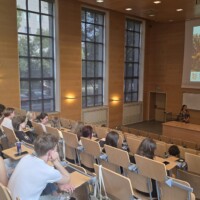 Sala wykładowa ze studentami